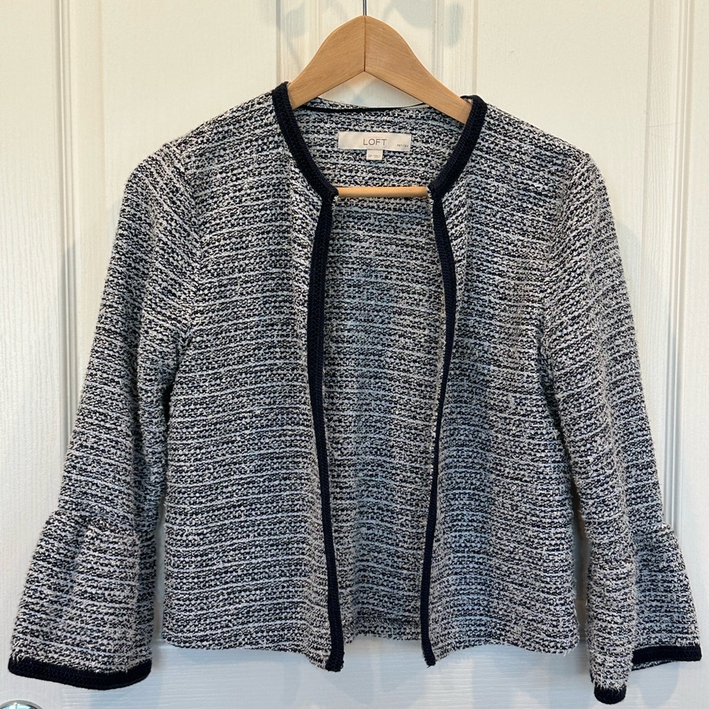 LOFT classic women’s suit corporate jacket with bell sleeves small